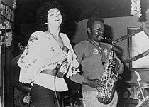 Elly Wright, Leo Wright